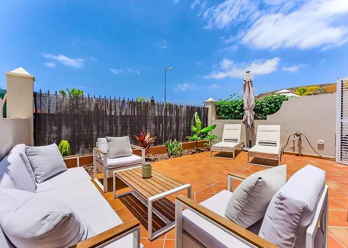 Duplex Oceanview Heated Pool, דירה